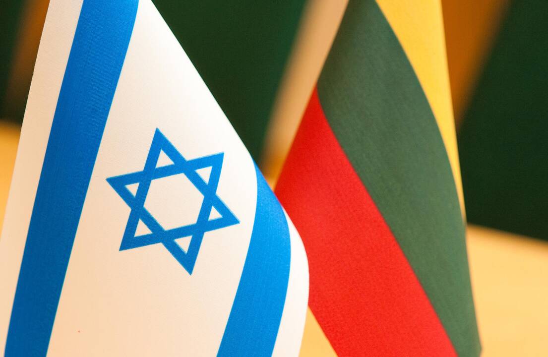 Prašo Izraelio paaiškinti, kodėl neįsileido lietuvės