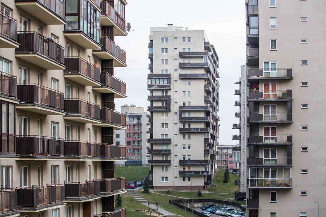 Tyrimas: lietuvių prioritetas – nekilnojamas turtas ir auksas