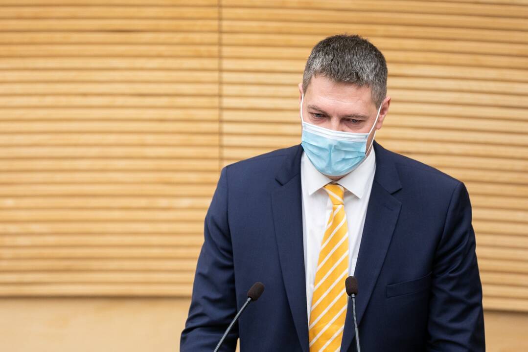 A. Mazuronis: situacija Ukrainoje – Prancūzijos ir Vokietijos pataikavimo Rusijai pasekmė