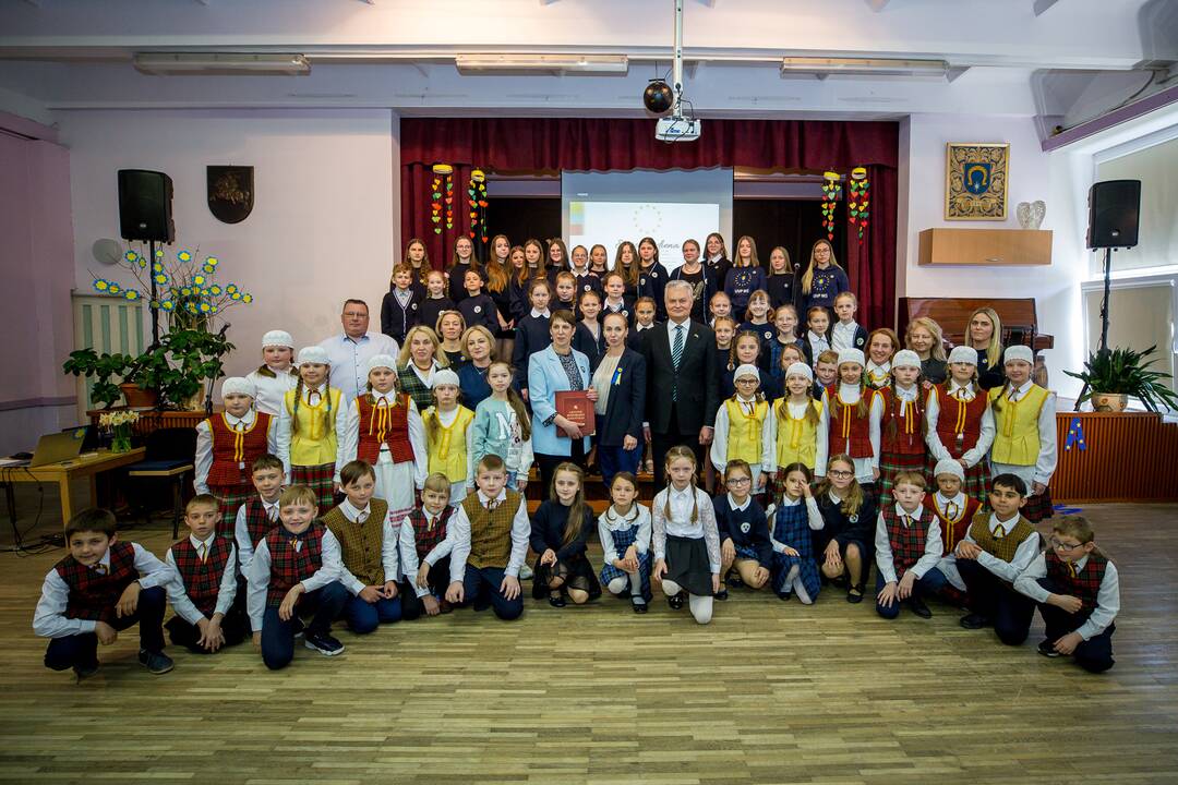 Prezidentas lankėsi Utenos Vyturių progimnazijoje