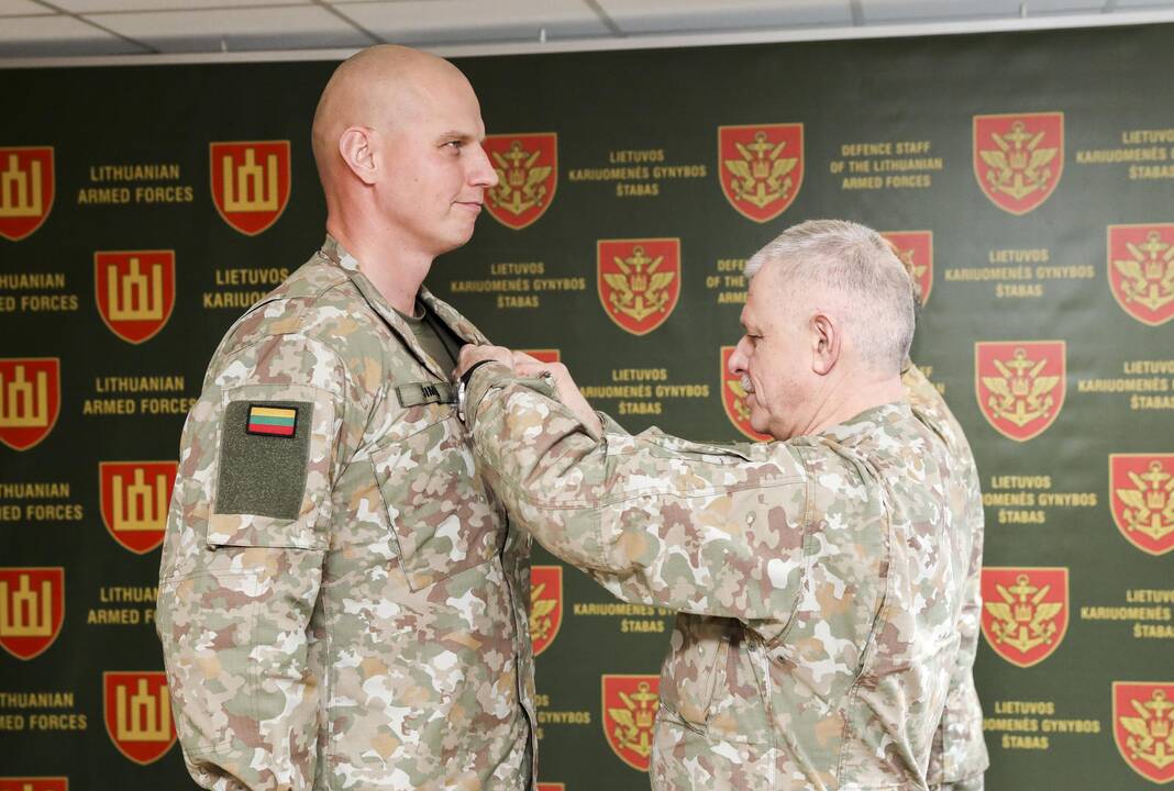 Apdovanoti iš misijos Irake grįžę kariai