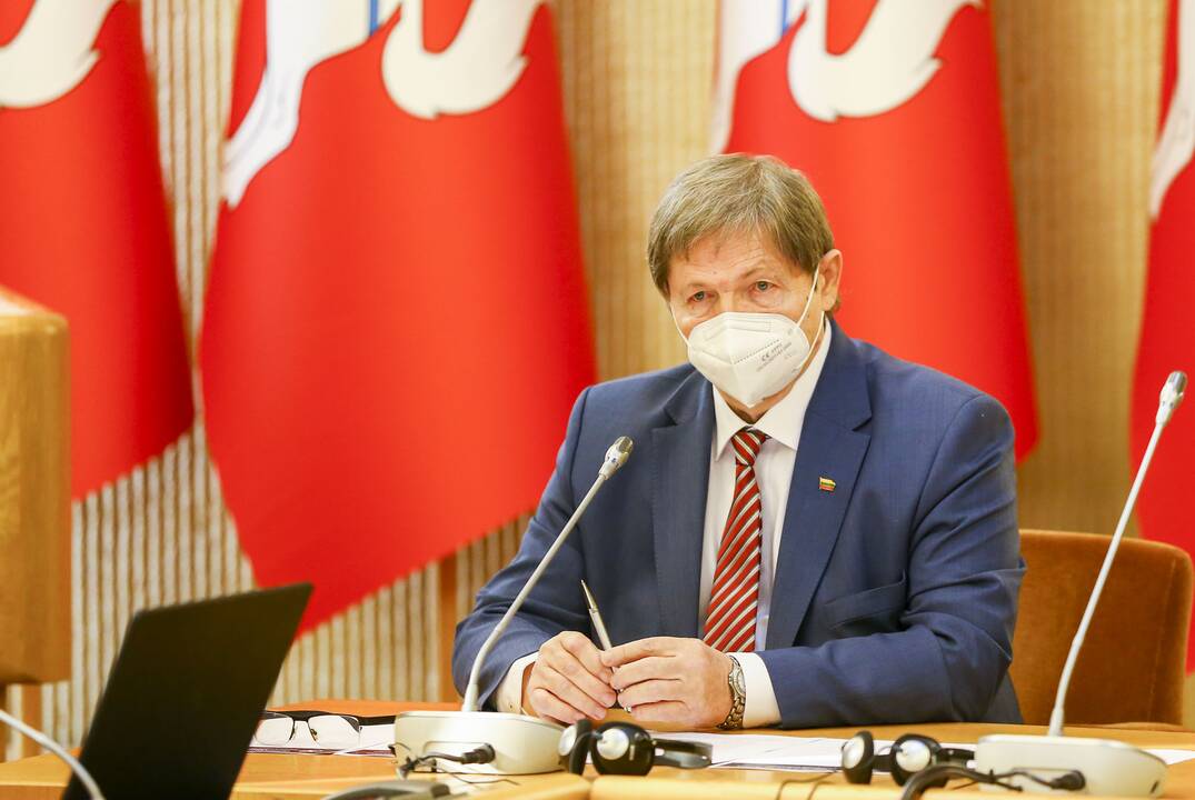 „Valstiečiai“ pristatė šešėlinę Vyriausybę