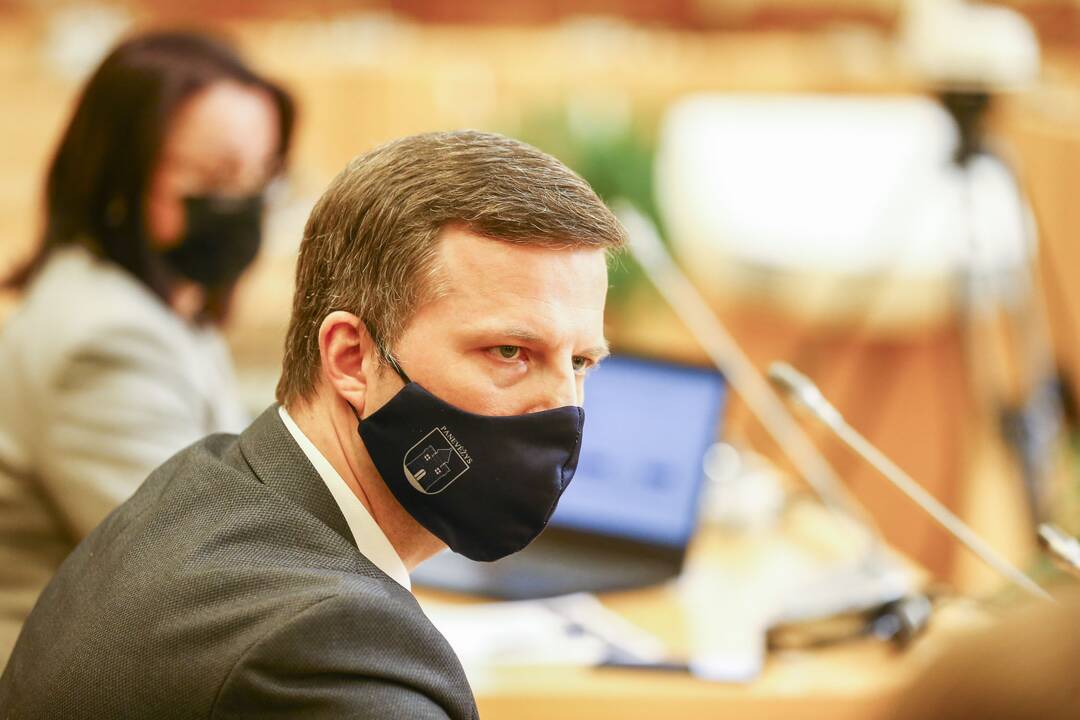 „Valstiečiai“ pristatė šešėlinę Vyriausybę