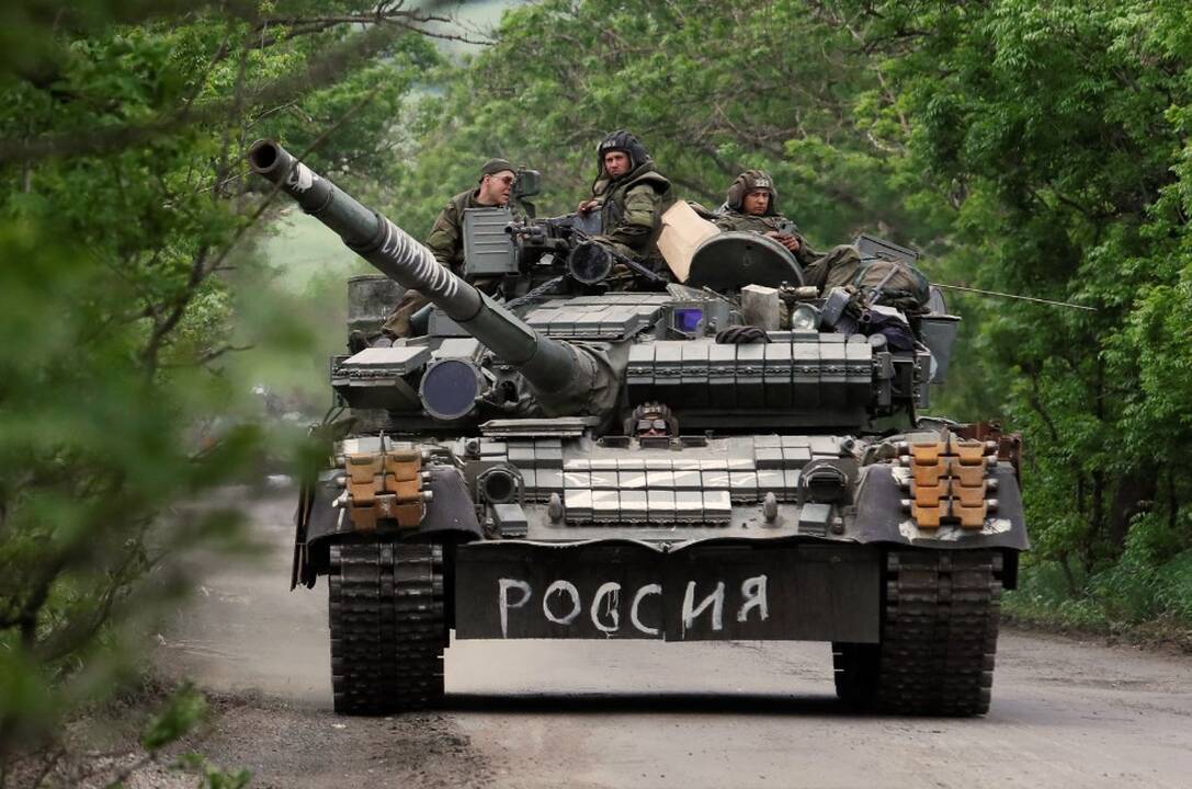 Ukraina skelbia Rusijos nuostolius: rusų kariuomenė jau neteko 30 tūkst. karių