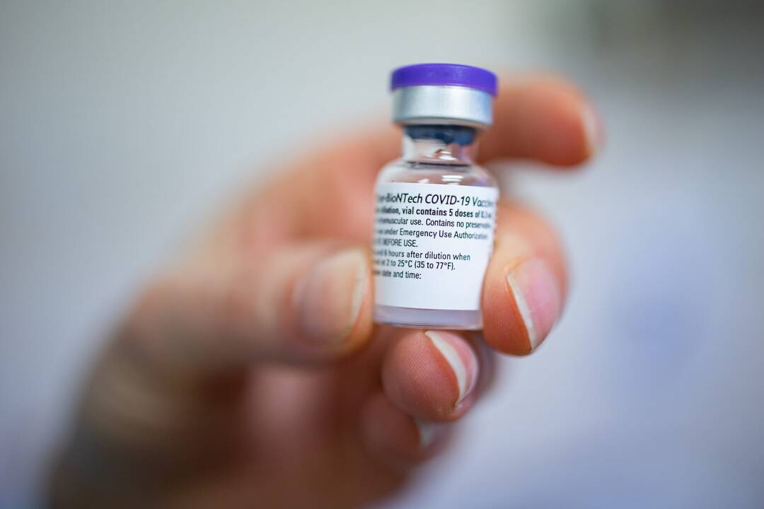 Lietuva pirks papildomų „Valneva“, „Moderna“, „Pfizer“ vakcinų