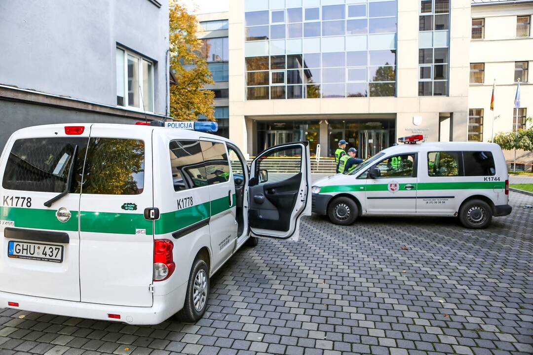Pranešta apie sprogmenis Kauno teisme ir mokesčių inspekcijoje