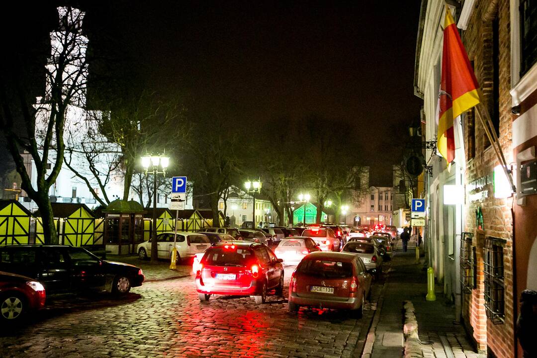 Eismas Rotušės aikštėje
