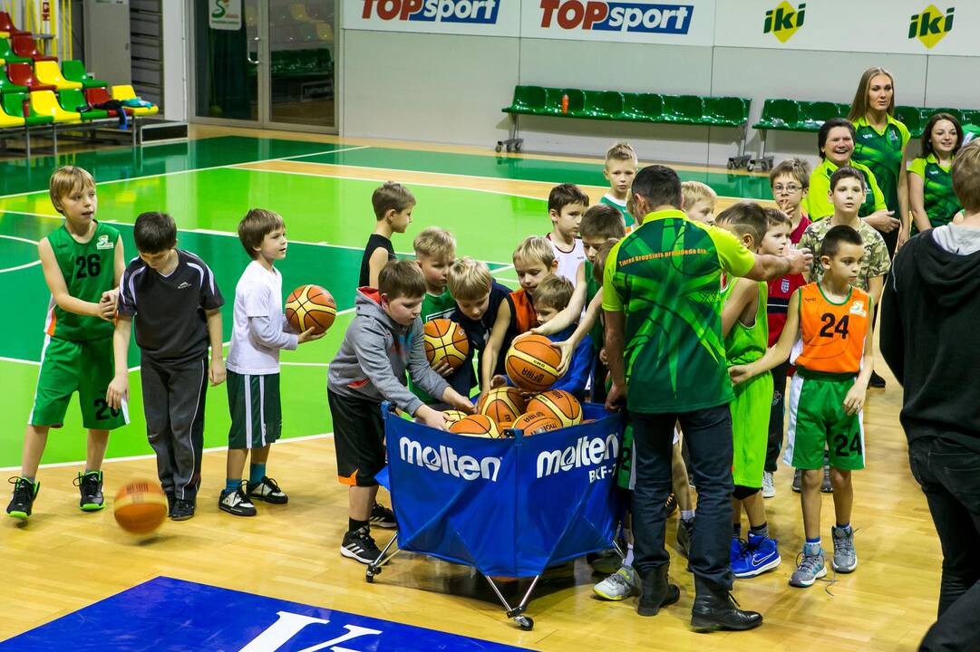 Fotosesija Sabonio krepšinio centre