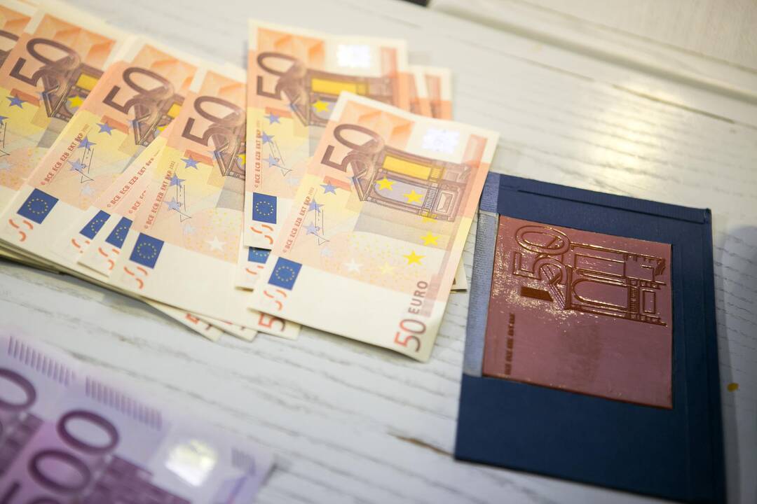 Spaudos konferencija dėl padirbtų eurų