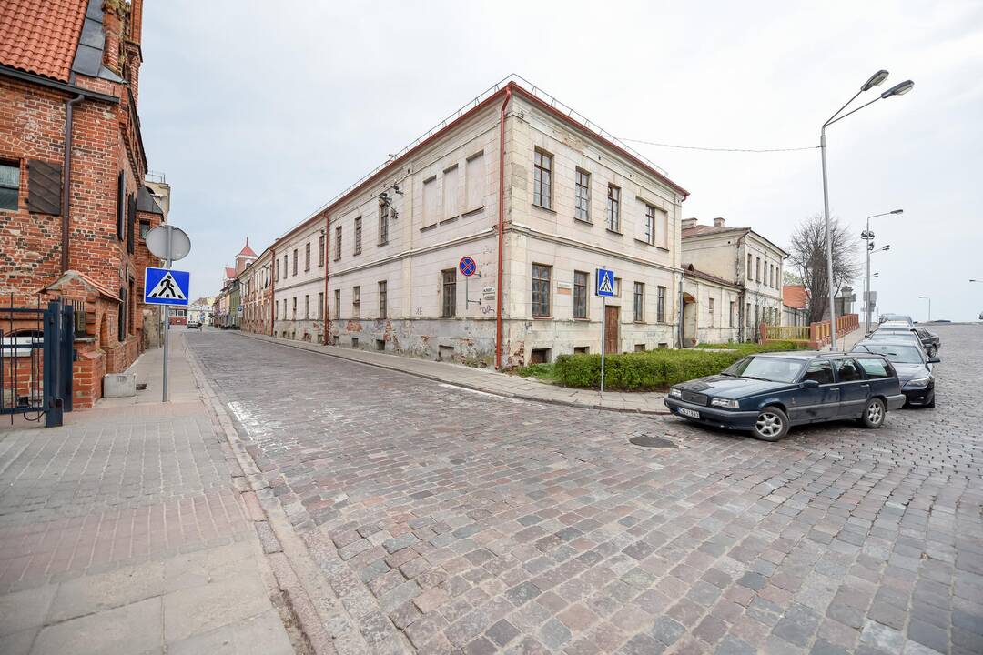 Parkavimas prie Vytauto Didžiojo bažnyčios