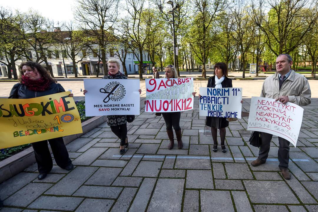 Protestas prie Kauno miesto savivaldybės