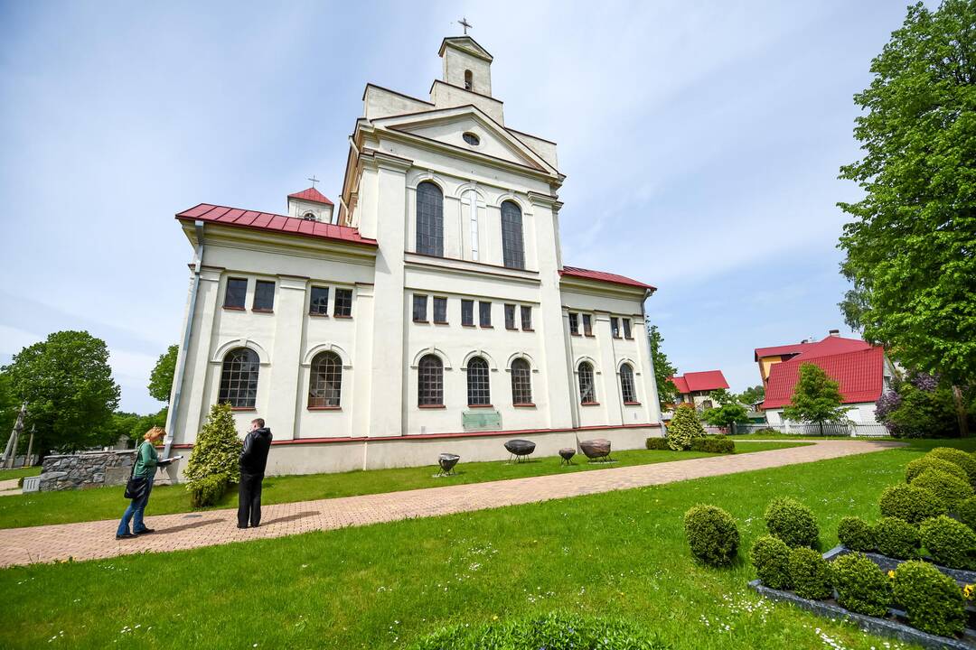 Raudondvaris tebesaugo palikimą