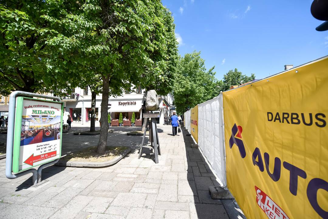 Uždaryta A. Mickevičiaus gatvės atkarpa ties Laisvės alėja
