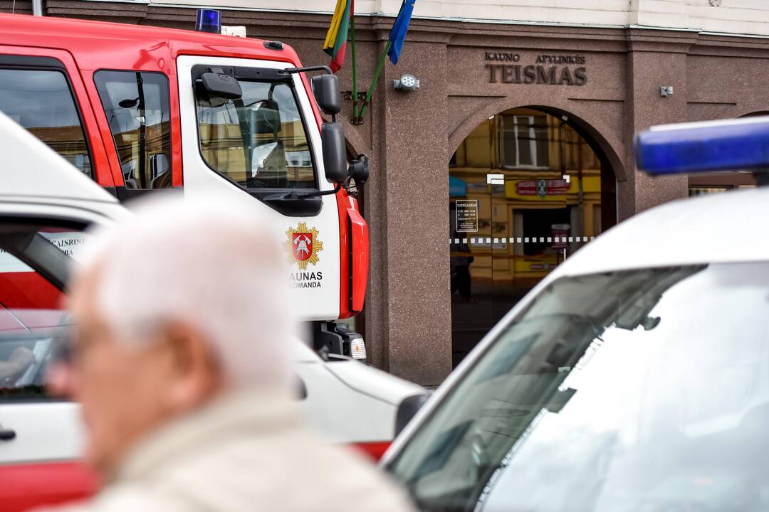 Pranešta apie sprogmenį Kauno apylinkės teisme