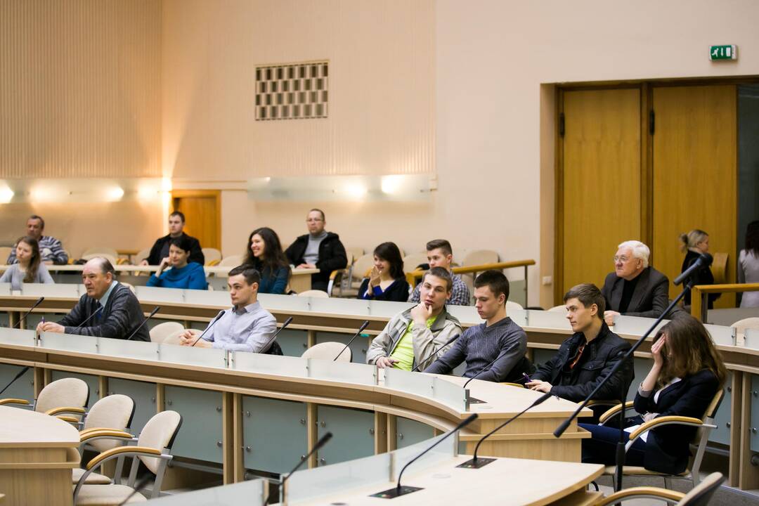 Kauniečiai laikė Nacionalinį kelių eismo taisyklių egzaminą