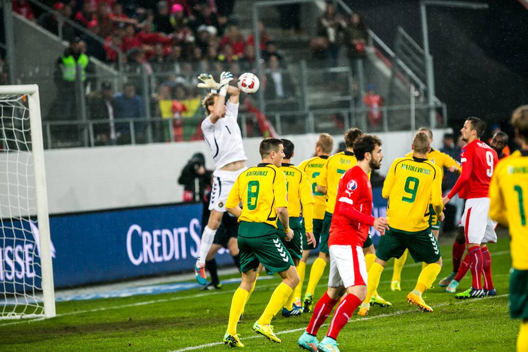 Futbolas: Lietuva - Šveicarija 