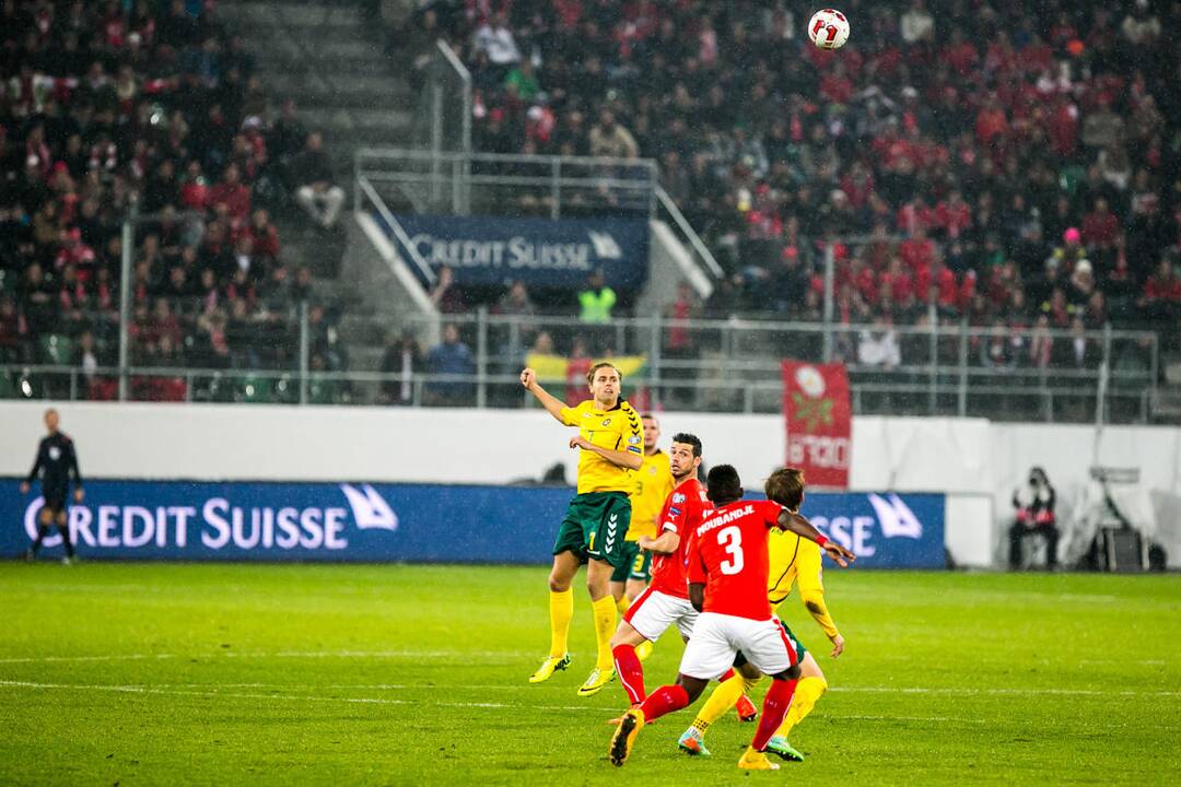 Futbolas: Lietuva - Šveicarija 