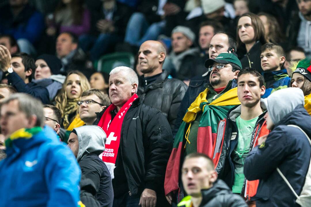 Futbolas: Lietuva - Šveicarija 