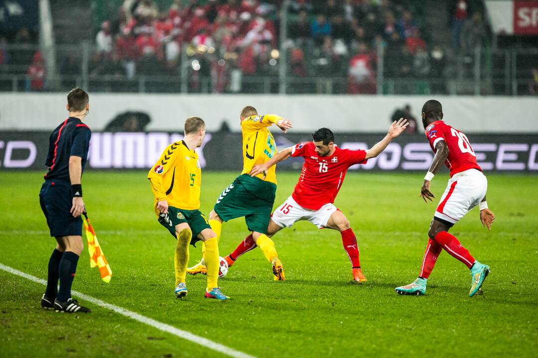Futbolas: Lietuva - Šveicarija 