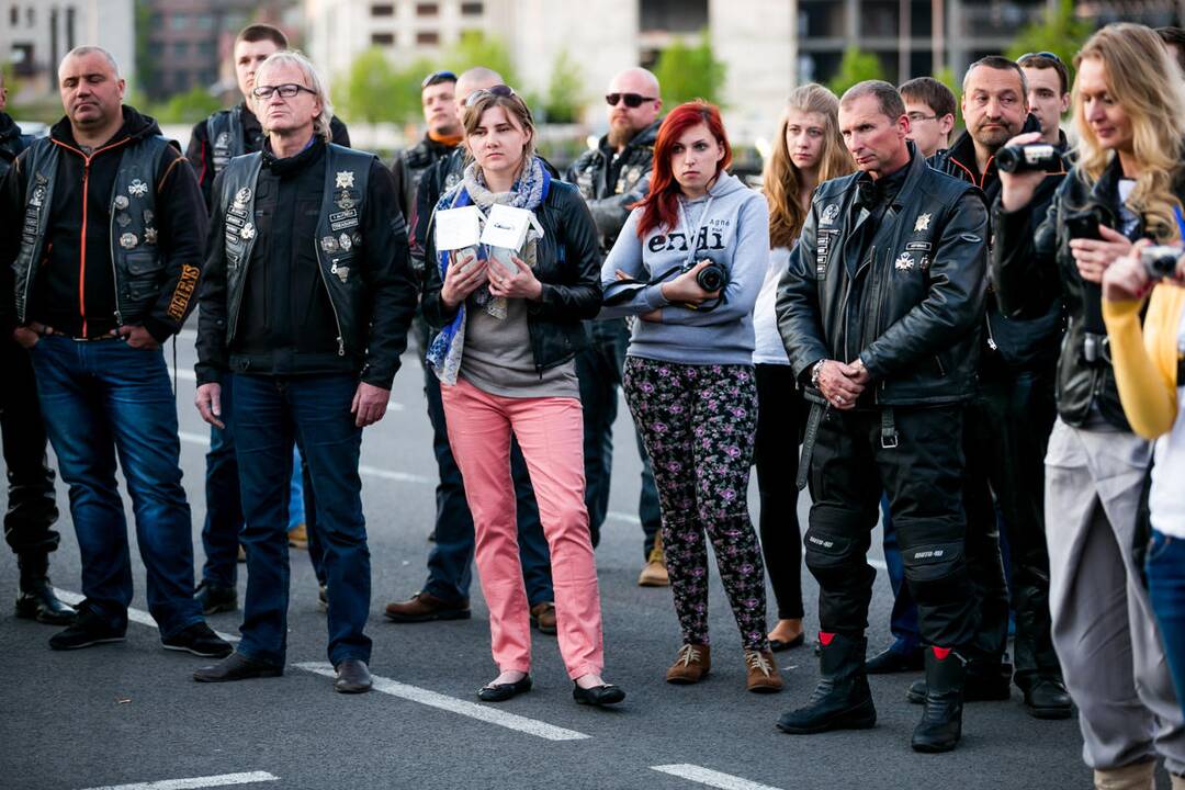 Akcija „Tušti namai"