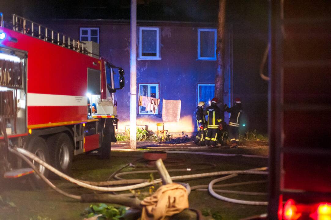  Ekskavatorininkų g. degė gyvenamasis namas
