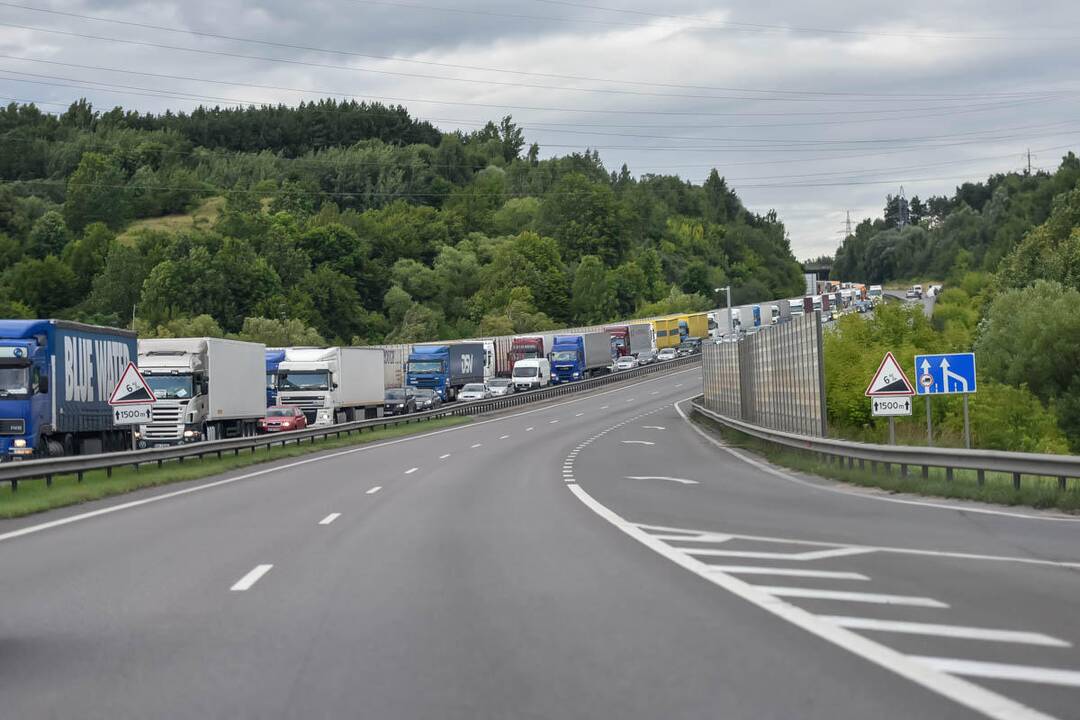 Didelė avarija ant Č. Radzinausko tilto