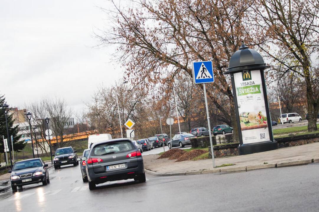 Avarija pilies žiede sutrikdė eismą miesto centre