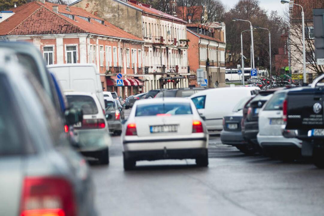 Avarija pilies žiede sutrikdė eismą miesto centre