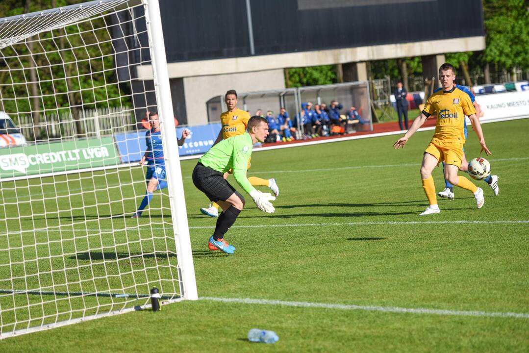 Futbolas: „Stumbras“ – „Trakai“