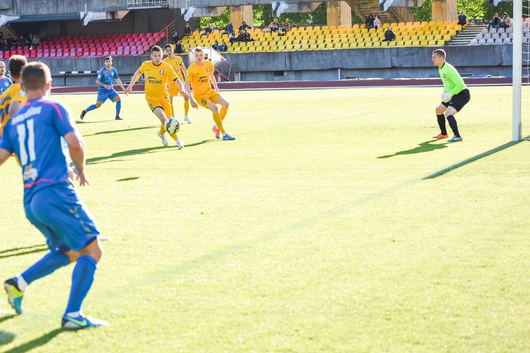 Futbolas: „Stumbras“ – „Trakai“