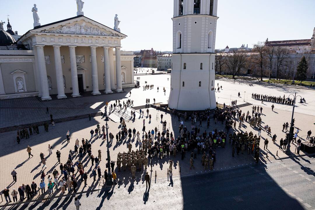 Pratybose žuvusių JAV karių pagerbimo ceremonija