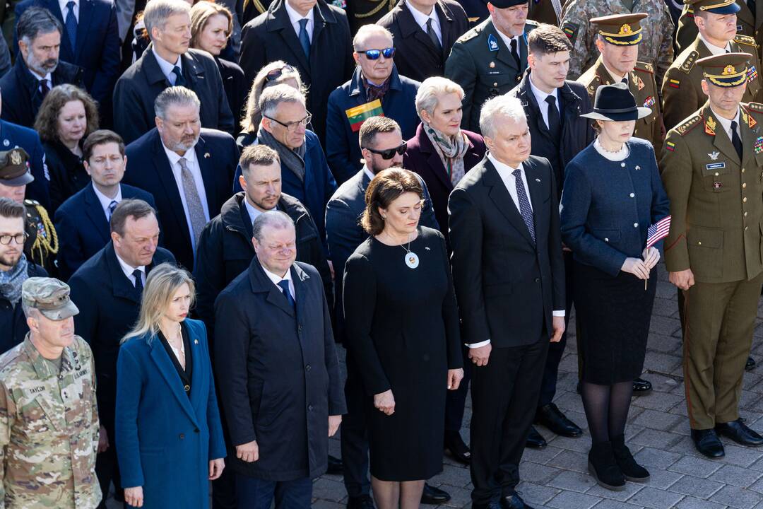 Pratybose žuvusių JAV karių pagerbimo ceremonija