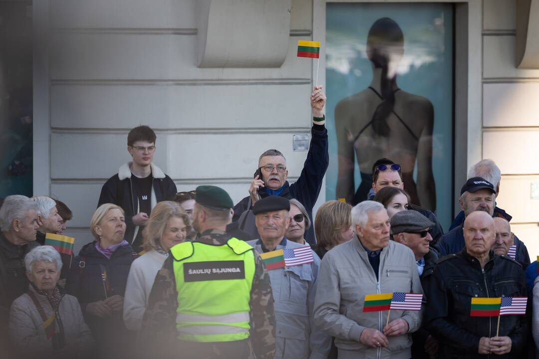 Pratybose žuvusių JAV karių pagerbimo ceremonija