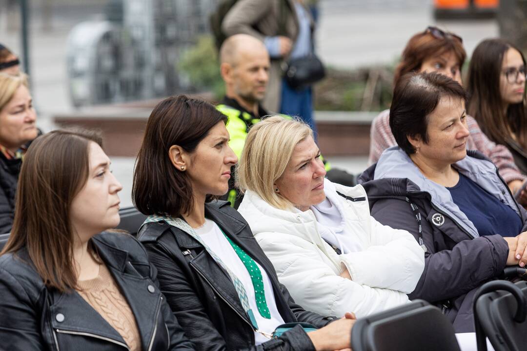 G. Jakštas susitiko su protestuojančiais mokytojais
