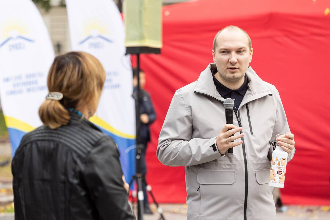 G. Jakštas susitiko su protestuojančiais mokytojais