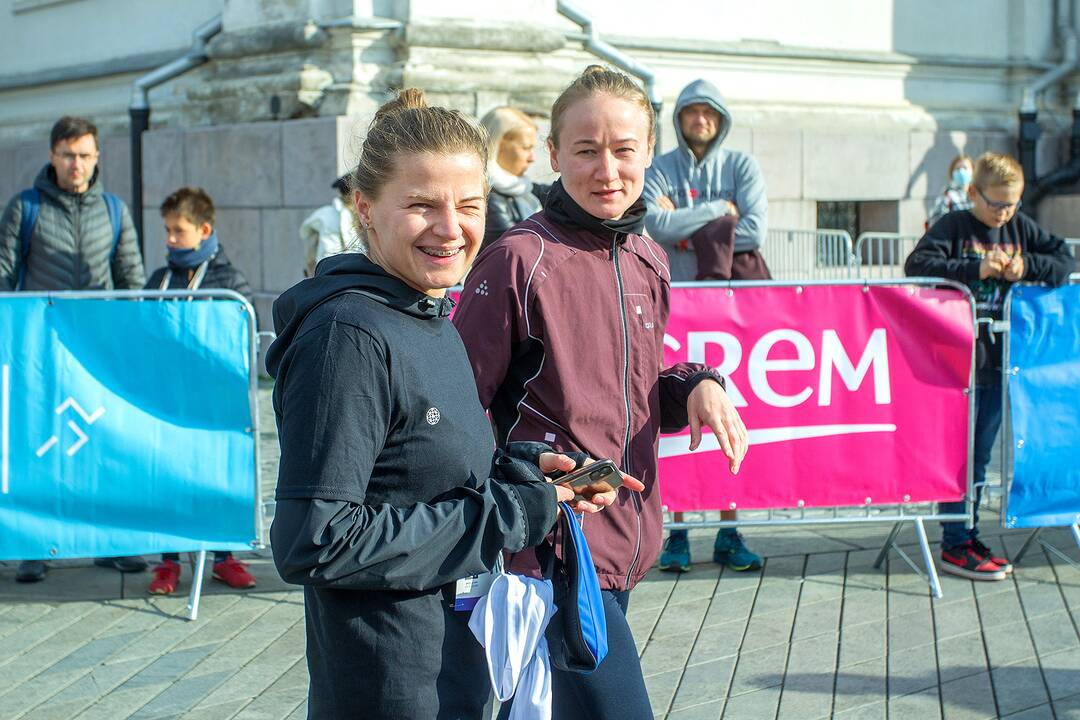 Rožinio kaspino bėgimas „Pink Run su BENU 2021“