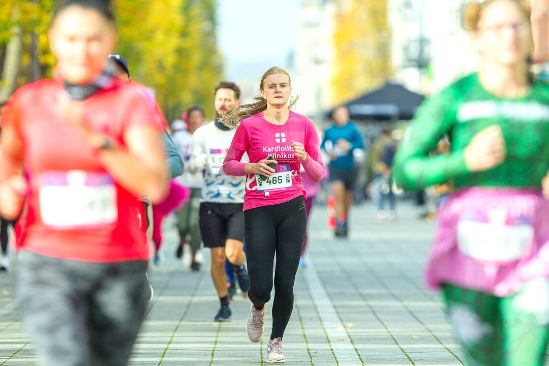 Rožinio kaspino bėgimas „Pink Run su BENU 2021“