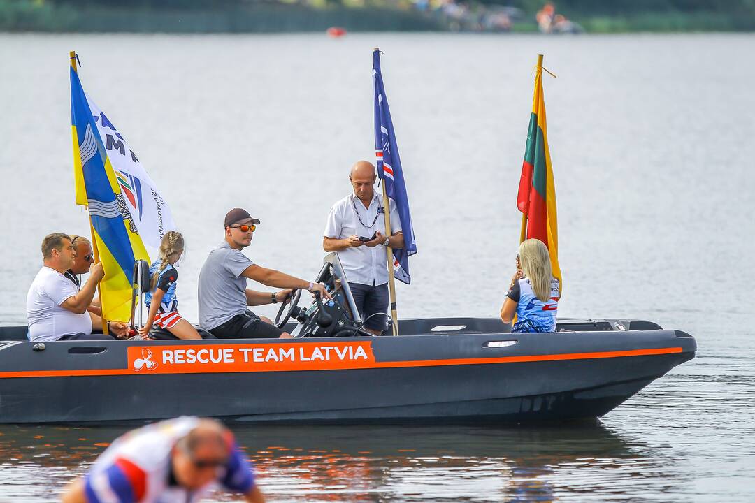 „Formulės 2“ ekipažų paradas Kupiškio mariose