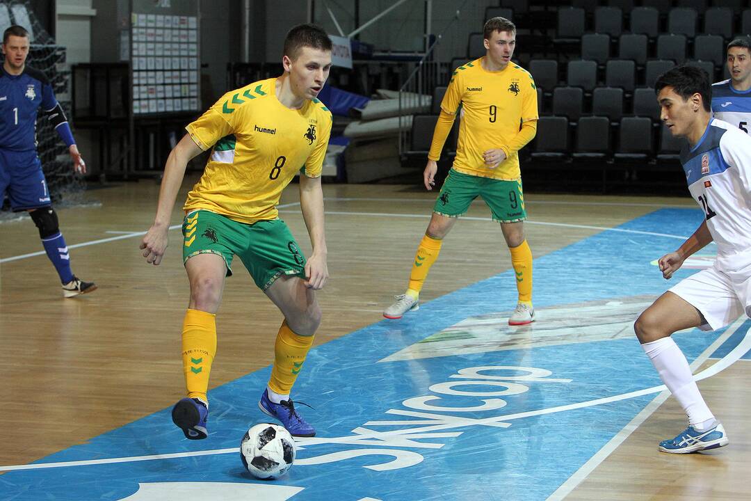 Futsalo kontrolinės: Lietuva – Kirgizija 2:6