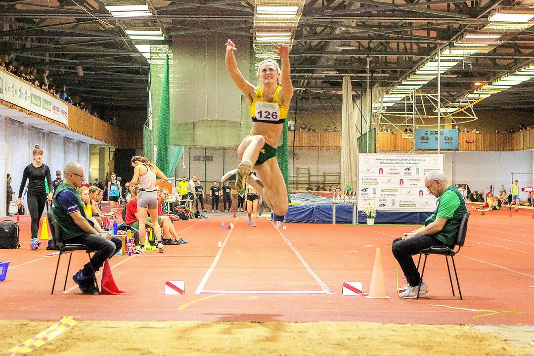 Lengvoji atletika. LLAF žiemos taurė 2020