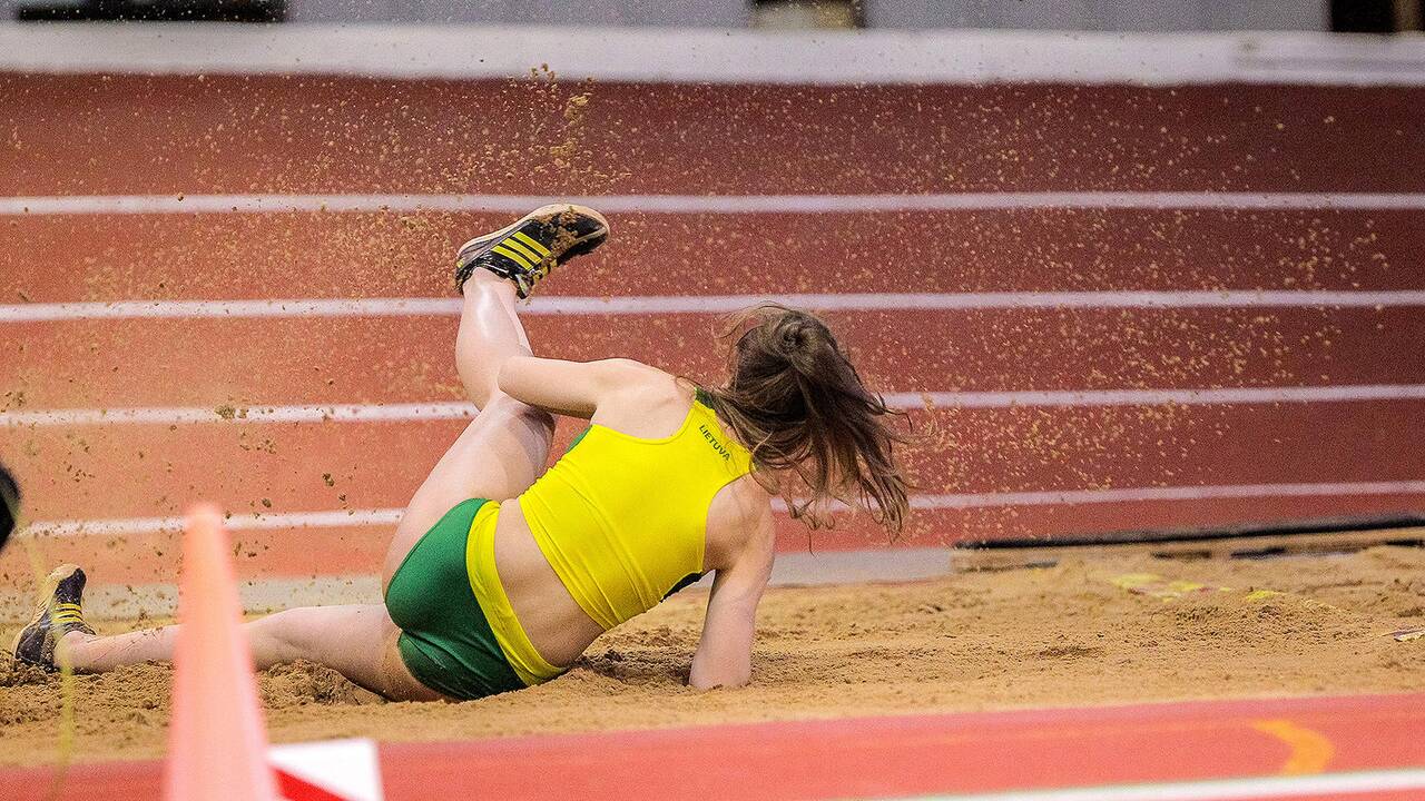 Lengvoji atletika. LLAF žiemos taurė 2020