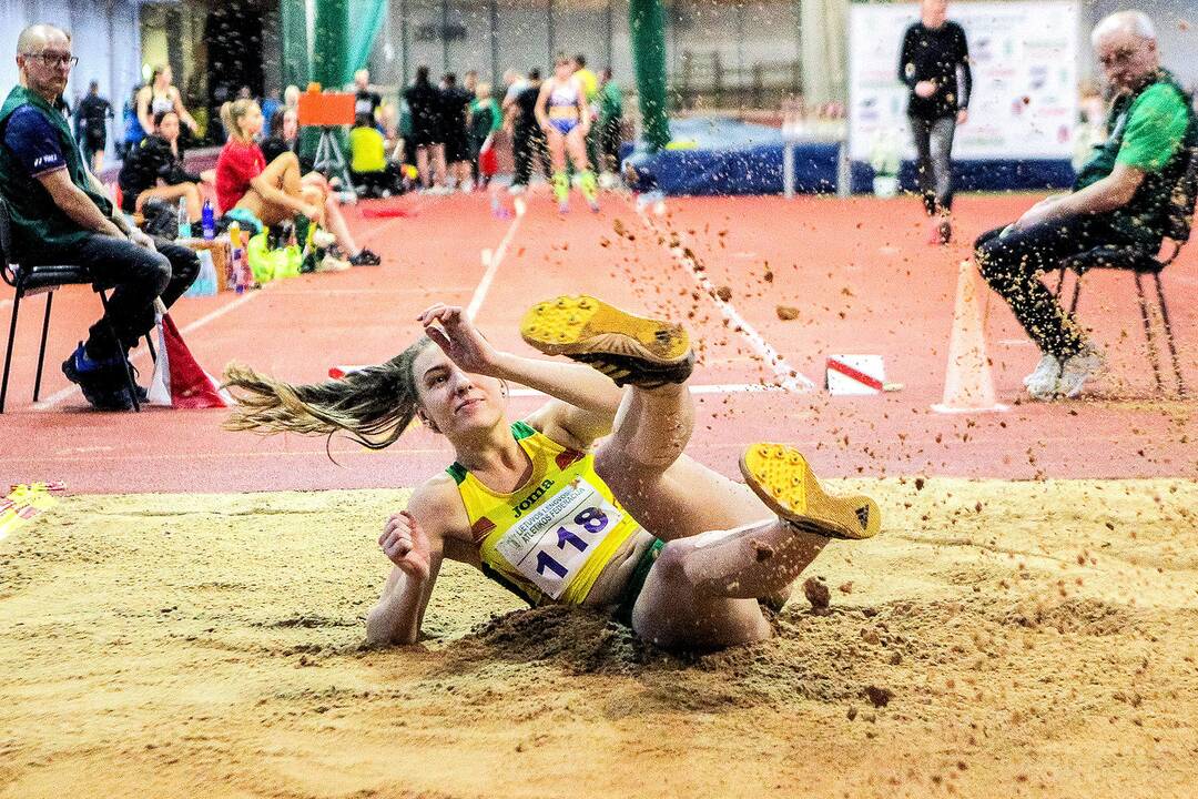 Lengvoji atletika. LLAF žiemos taurė 2020