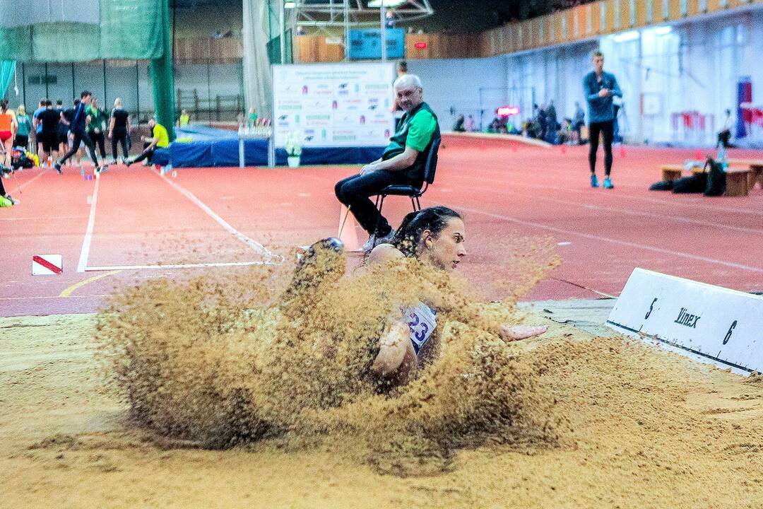 Lengvoji atletika. LLAF žiemos taurė 2020