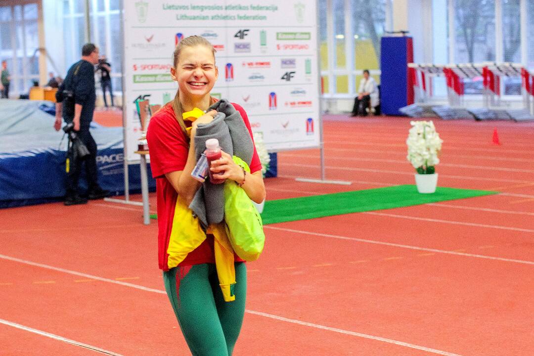 Lengvoji atletika. LLAF žiemos taurė 2020