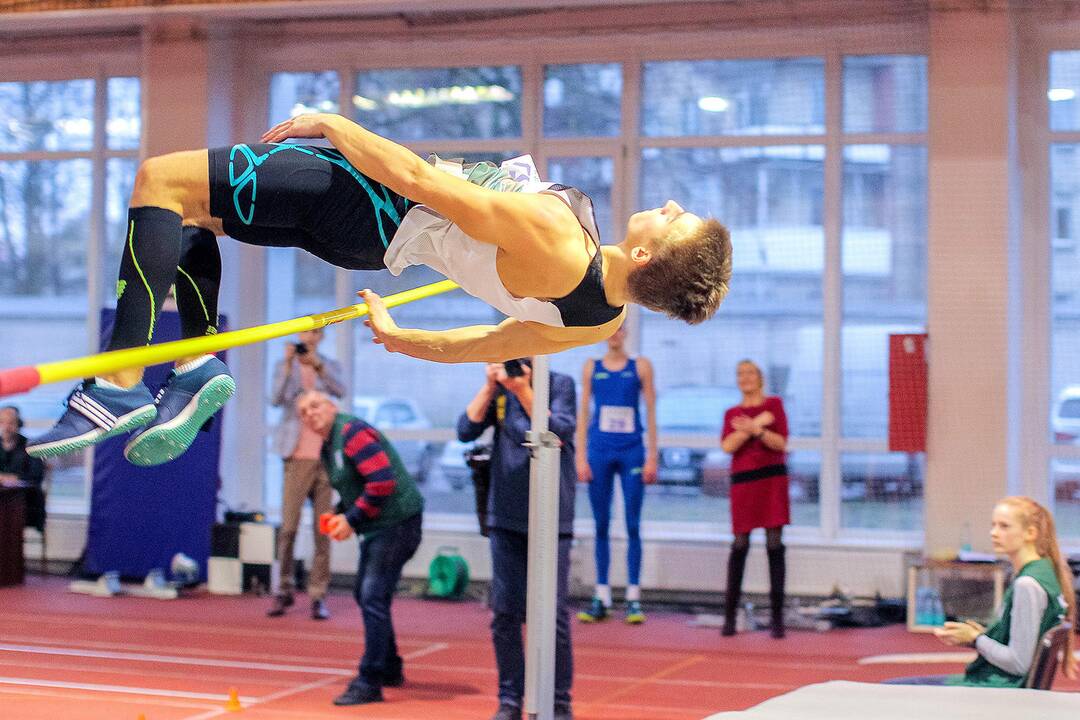 Lengvoji atletika. LLAF žiemos taurė 2020