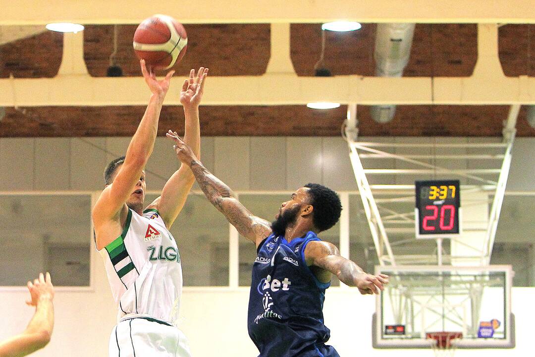 KMT: „Žalgiris-2“ – „Cbet“ 84:87