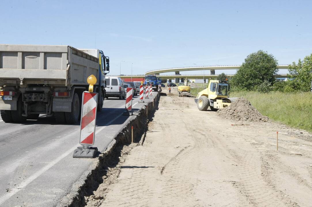 Patogumas: ties įvaža į Jakų žiedą važiuojantiesiems nuo Šilutės pusės vėl bus sugrąžinta antroji eismo juosta.