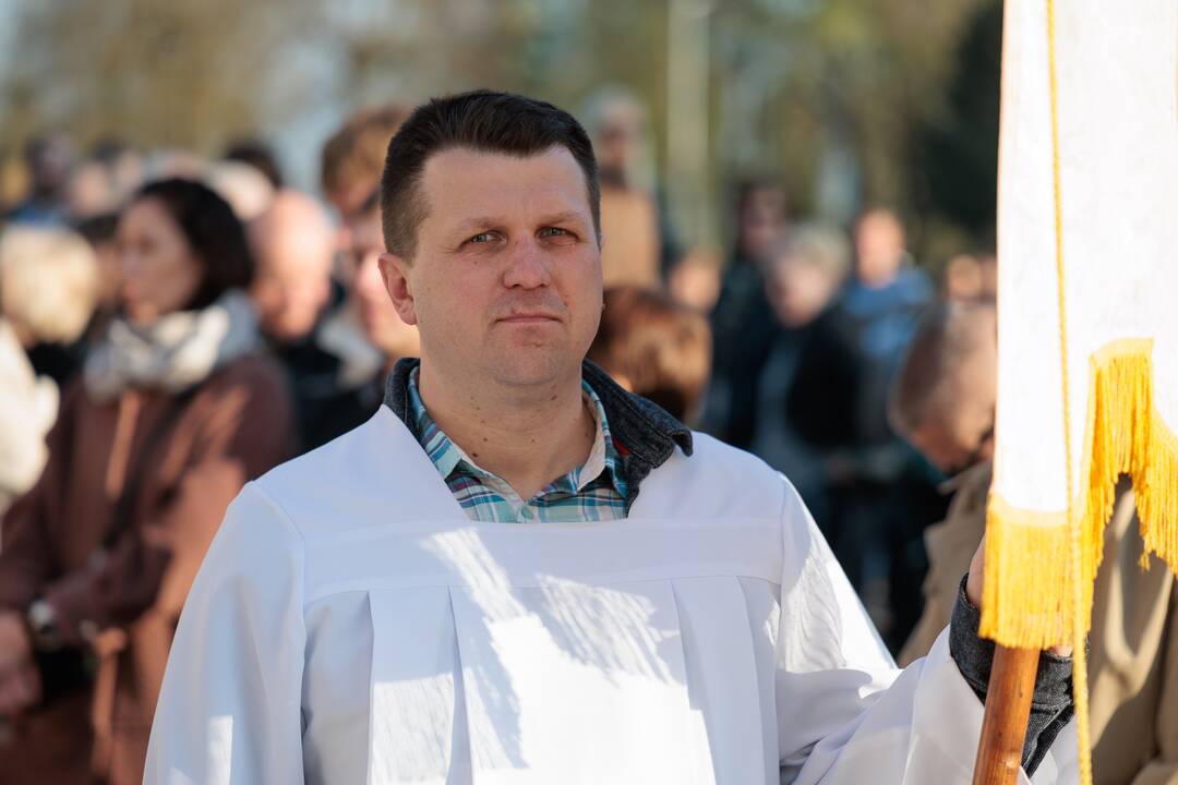 Velykų ryto mišios Tabariškių Kristaus Karaliaus bažnyčioje