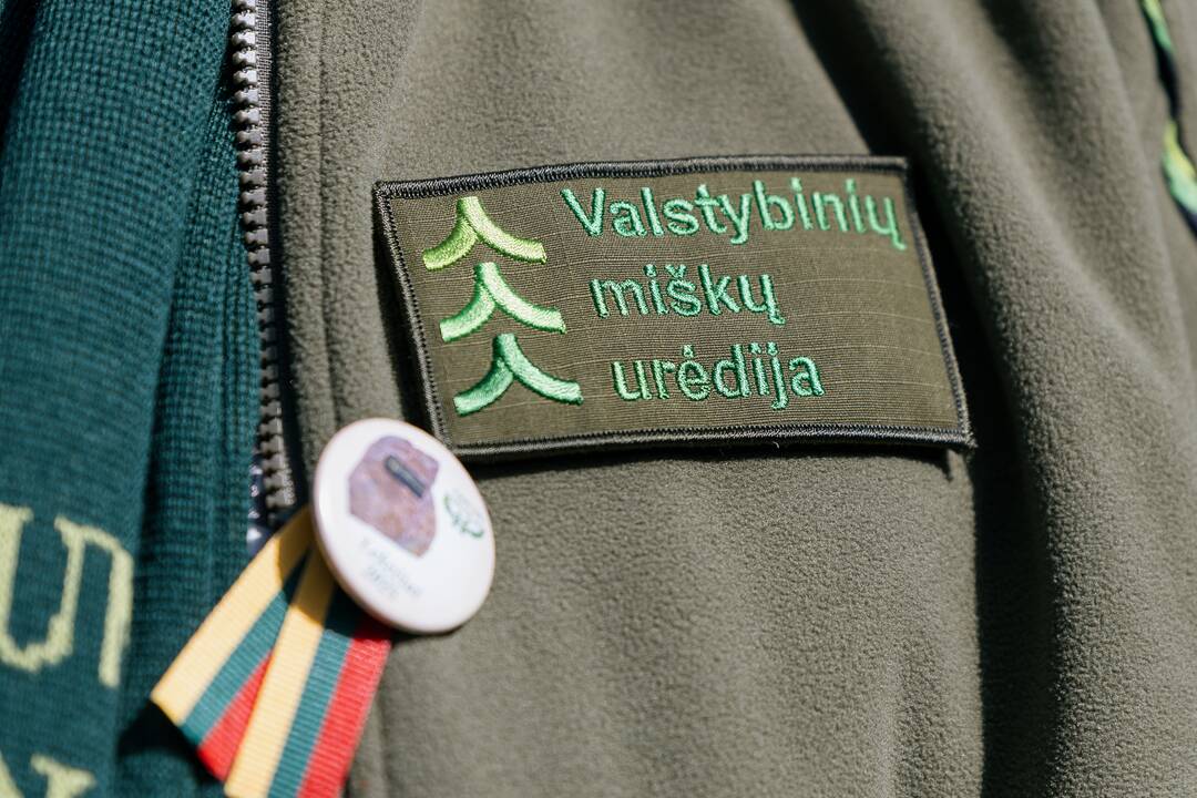 Ukrainos karo aukų atminimo ąžuolyne - dar daugiau ąžuolų