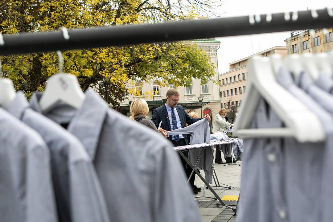 Socialinė iniciatyva „Lygink rūbus, o ne žmones“